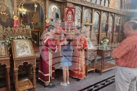 Шумен - храм „Свети Три Светители“ - неделна служба