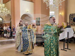 Ново село - храм „Успение Богородично“ - света литургия