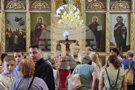 Ново село - храм „Успение Богородично“ - Видински митрополит Пахомий - света литургия