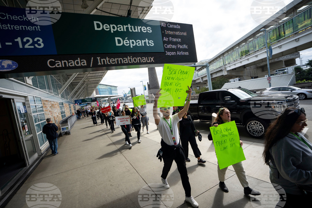 Canada Air Canada Flight Attendants