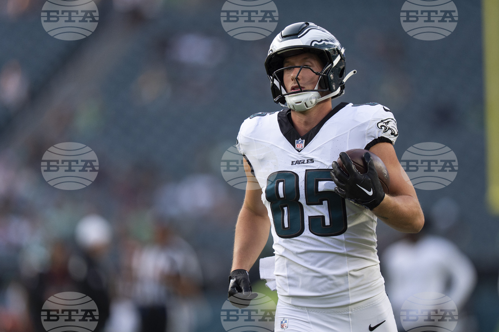 Eagles Texans Trade Football
