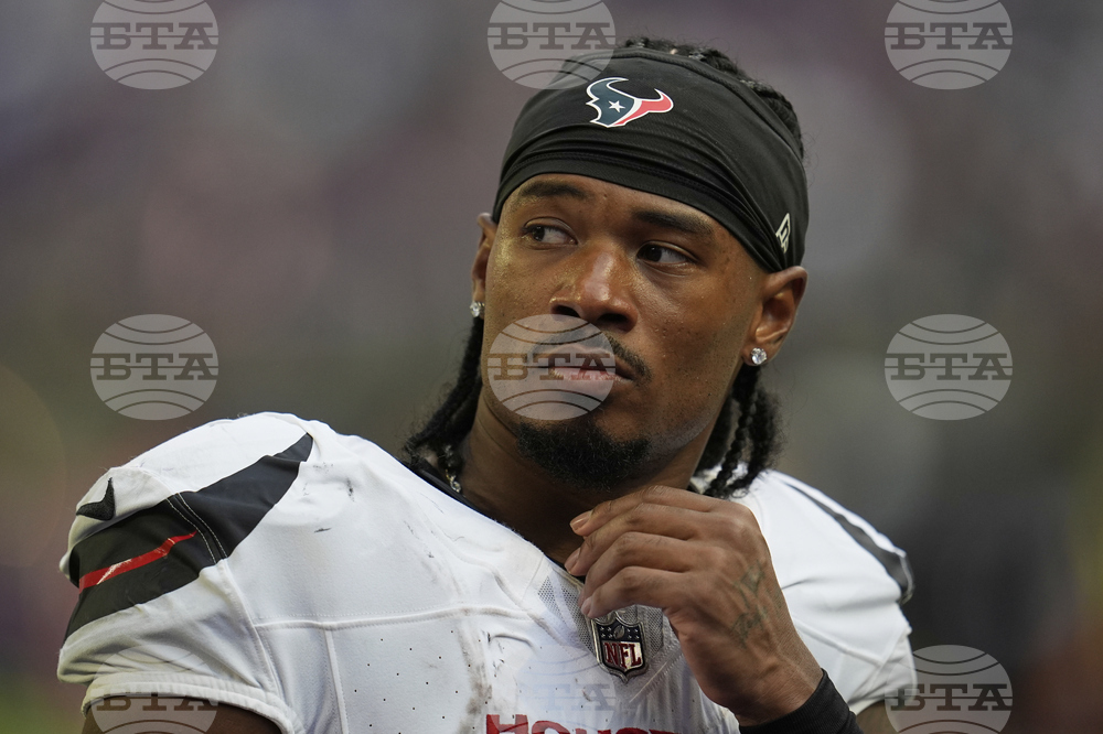 Eagles Texans Trade Football