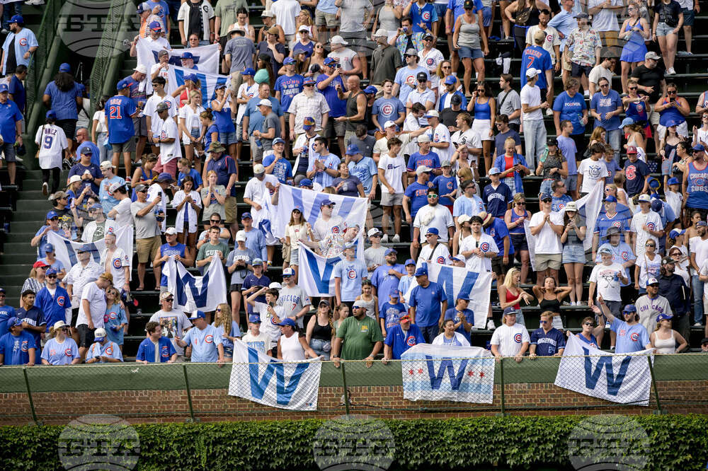 Pirates Cubs Baseball