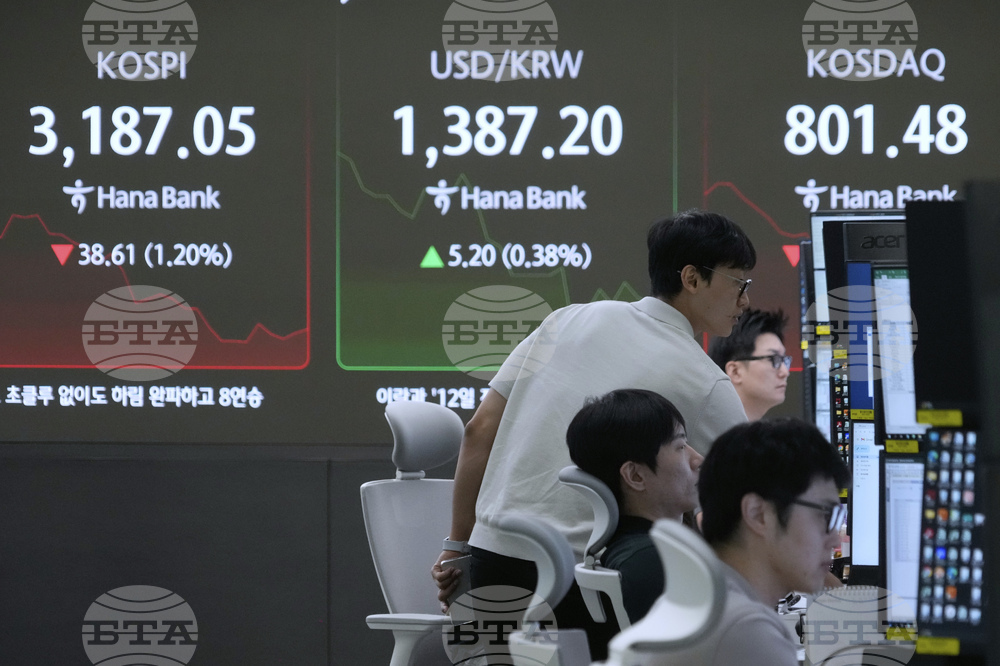 Със спадове приключиха борсовите сесии водещите индекси в Азия след вяла търговия на Уолстрийт