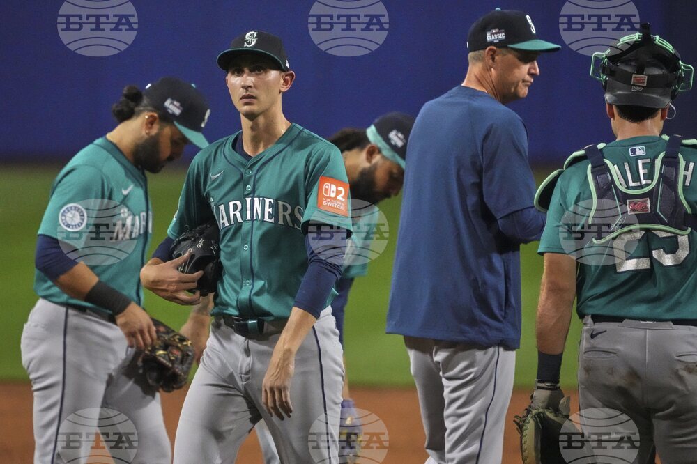 CORRECTION Mariners Mets Baseball