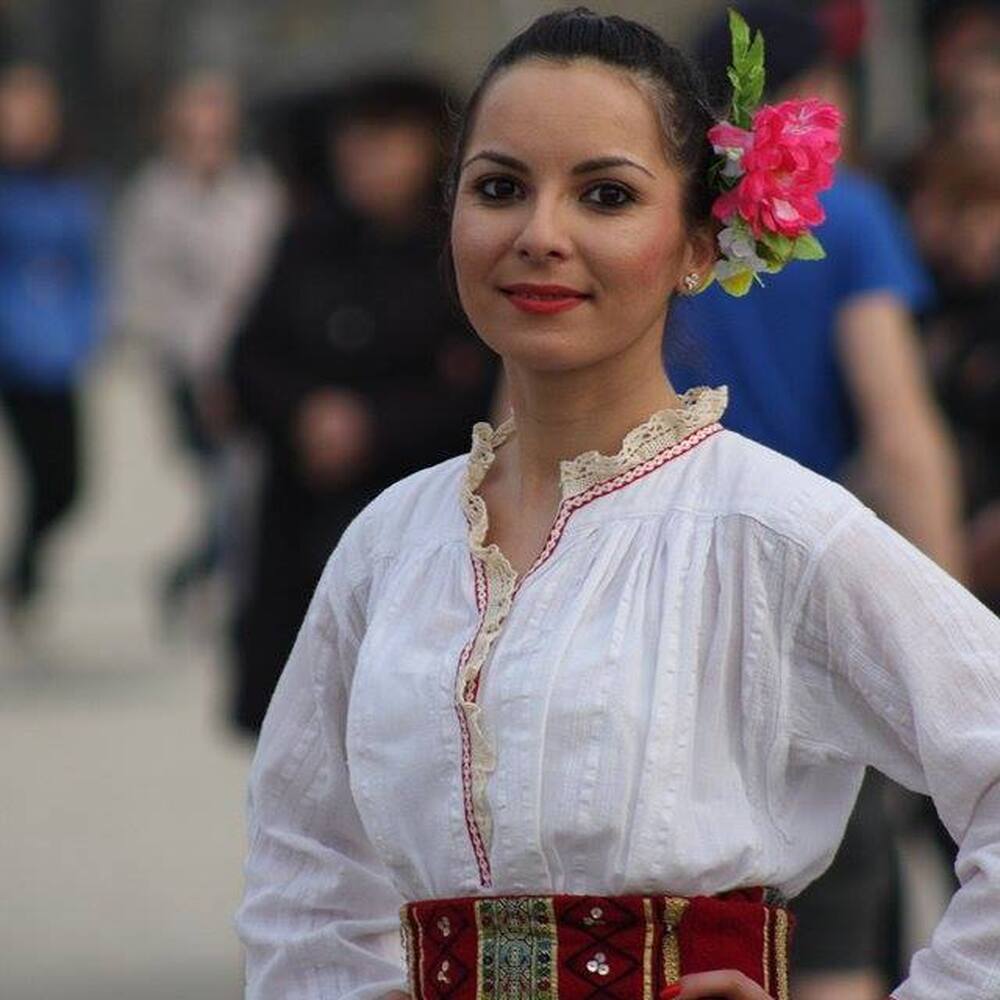 Основателят на Танцов клуб „Вити гайтани“ в Монреал - Биляна Христова е номинира за наградата „Българка на годината – Света Злата Мъгленска“