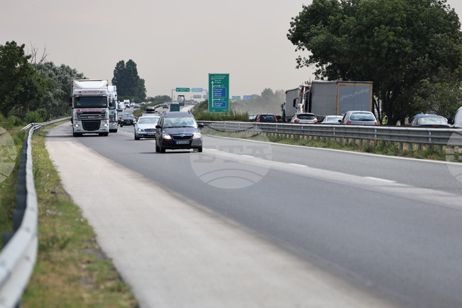 Променя се организацията на движение по участъци от АМ „Тракия“ в област Пловдив заради асфалтови дейности 
