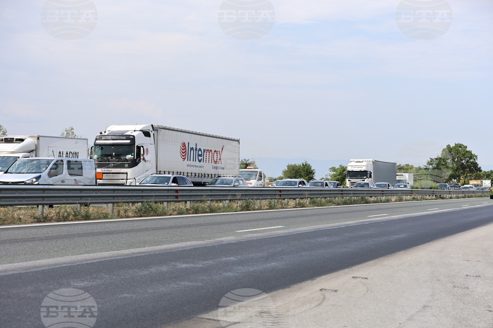 Възстановено е движението при км 127 на автомагистрала "Тракия" в посока Бургас