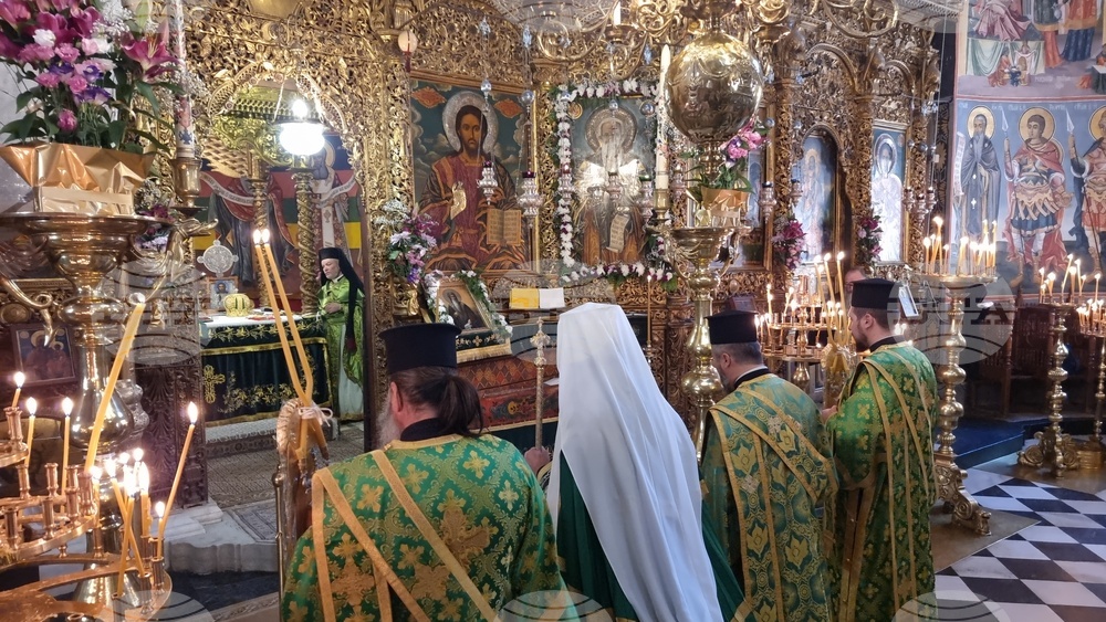 Рилски манастир - патриаршеска света литургия - успение на Свети Иван Рилски