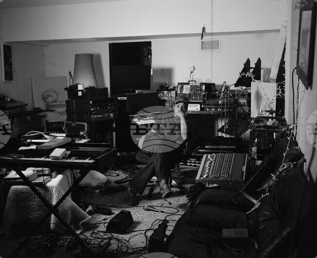 Изпълнителят Dijon издаде новия си албум Baby