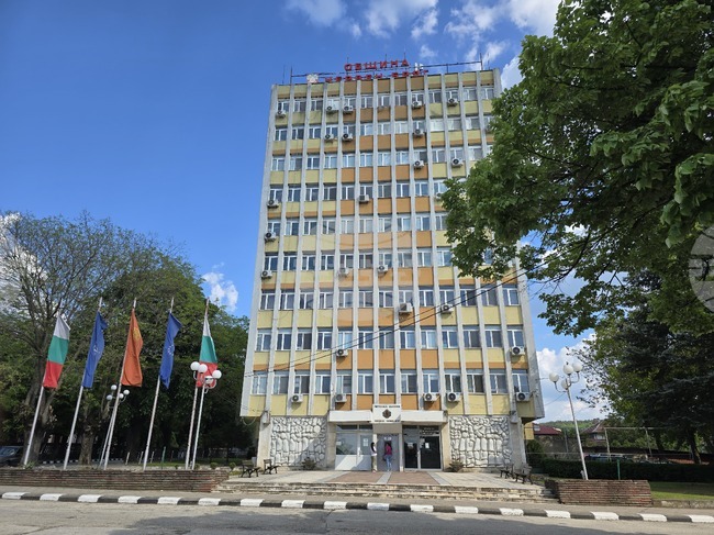 В Червен бряг ще бъде поставена паметна плоча на първите заселници на града