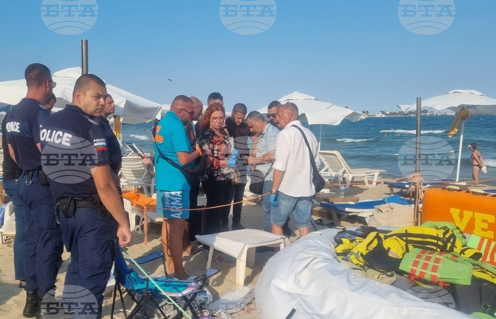 Започна оглед на южния плаж в Несебър, където осемгодишно дете загина