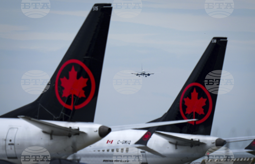 Canada Air Canada Flight Attendants