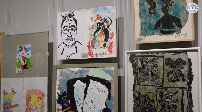 Над 80 творби, плод на културния обмен между България и Китай, бяха показани в изложба в София