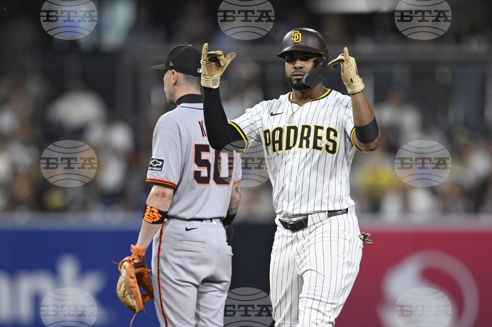 Giants Padres Baseball