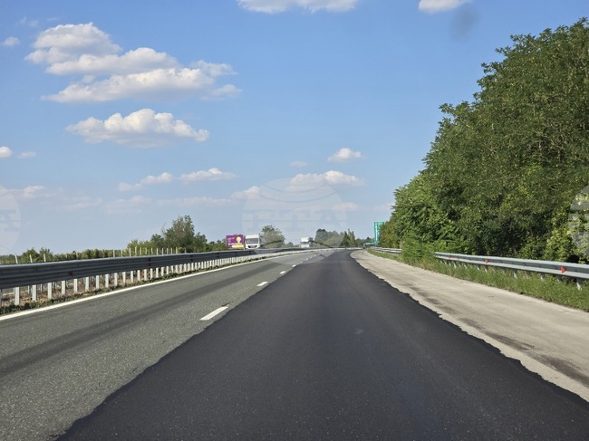 Възстановено е движението по пътя София – Варна в района на Микре