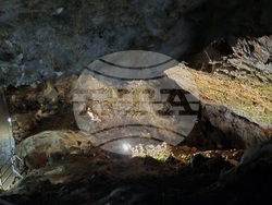 Село Карлуково - забележителности - Пещерен дом