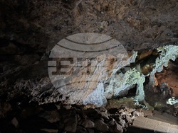 Село Карлуково - забележителности - Пещерен дом