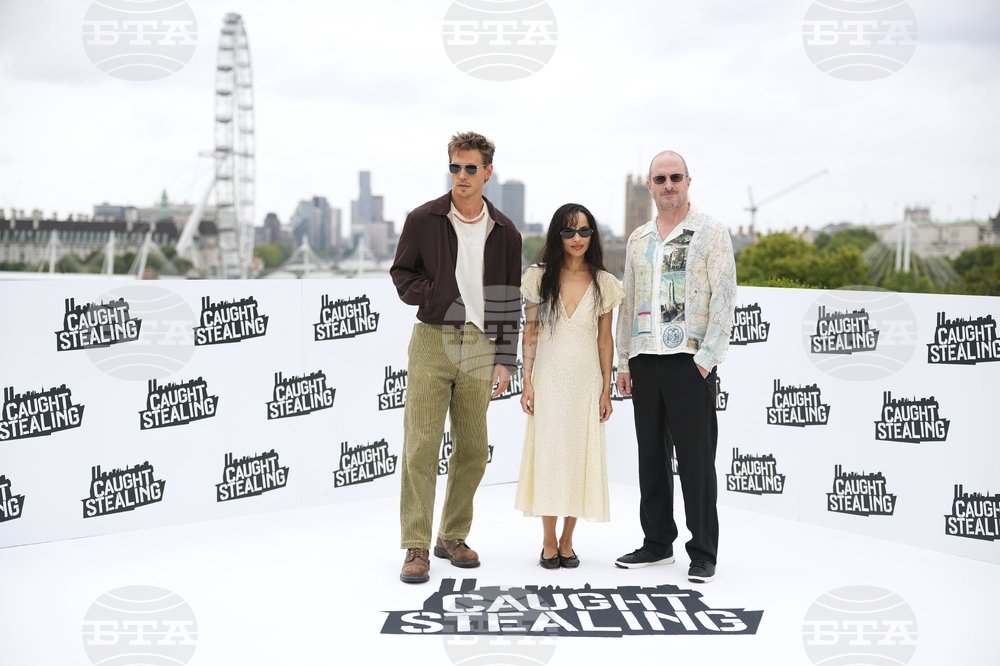 Britain Caught Stealing Photo Call