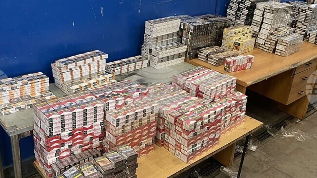 Полицията във Варна задържа близо 80 000 къса цигари без бандерол