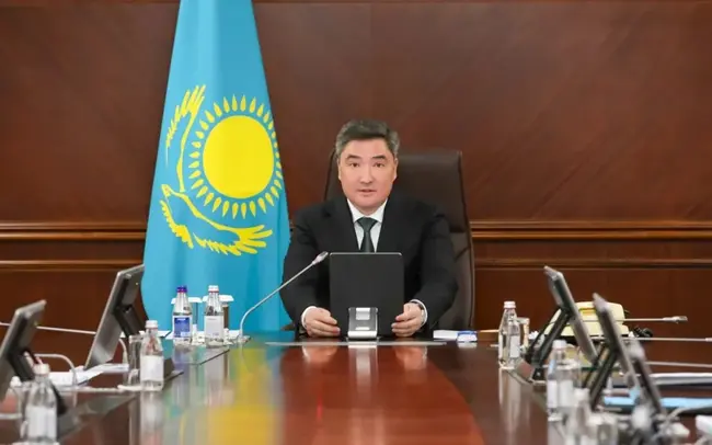 Казинформ: Изкуственият интелект трябва да бъде въведен в железопътния транспорт на Казахстан, заяви министър-председателят на страната 