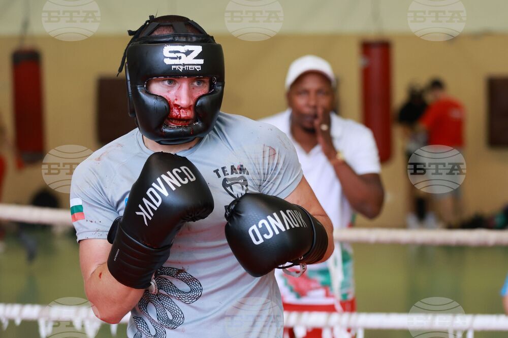 Българинът Семьон Болдирев дебютира с победа на Световното първенство по бокс в Ливърпул