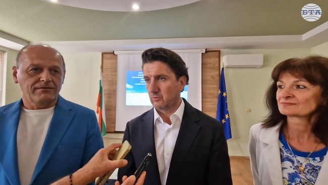 Проектът за лифт в Априлци е важен не само за региона, а и за националната ни стратегическа политика, каза министърът на туризма Мирослав Боршош