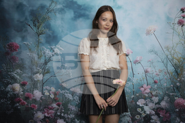 Laufey Portrait Session