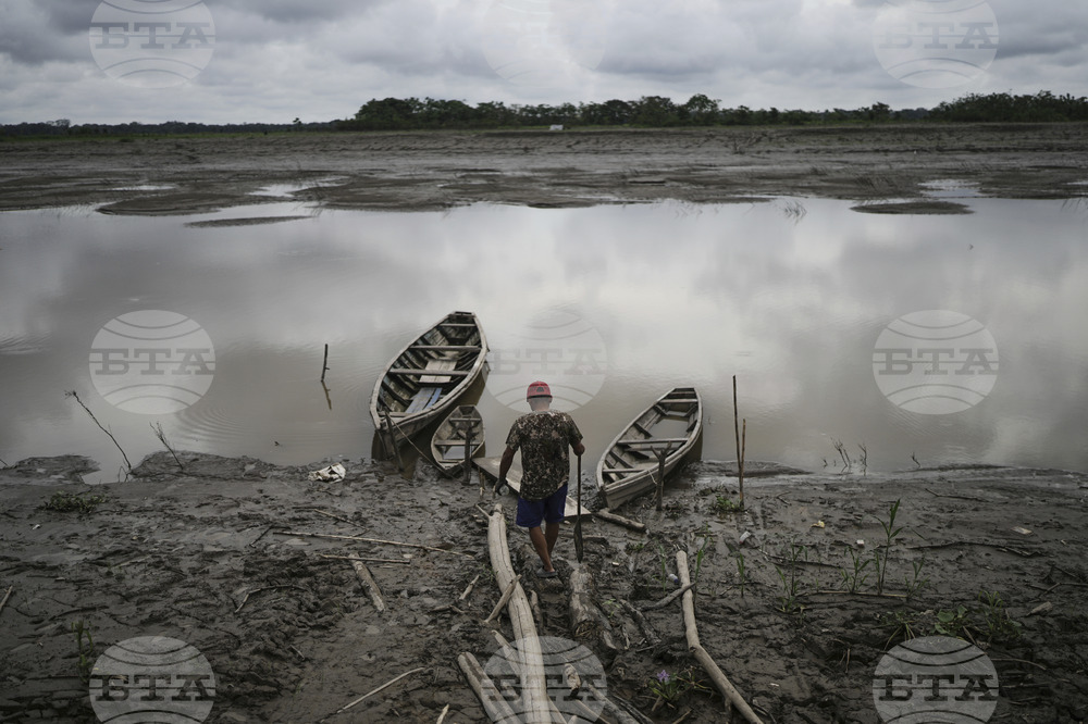 APTOPIX Peru Colombia Dispute