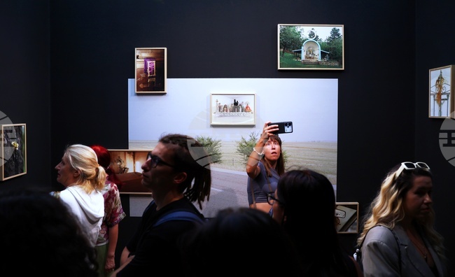  Антонио Рос Калабия представи дебютната си изложба в София