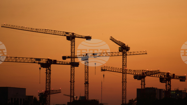 Бизнес активността в еврозоната през декември е нараснала по-слабо от очакваното 