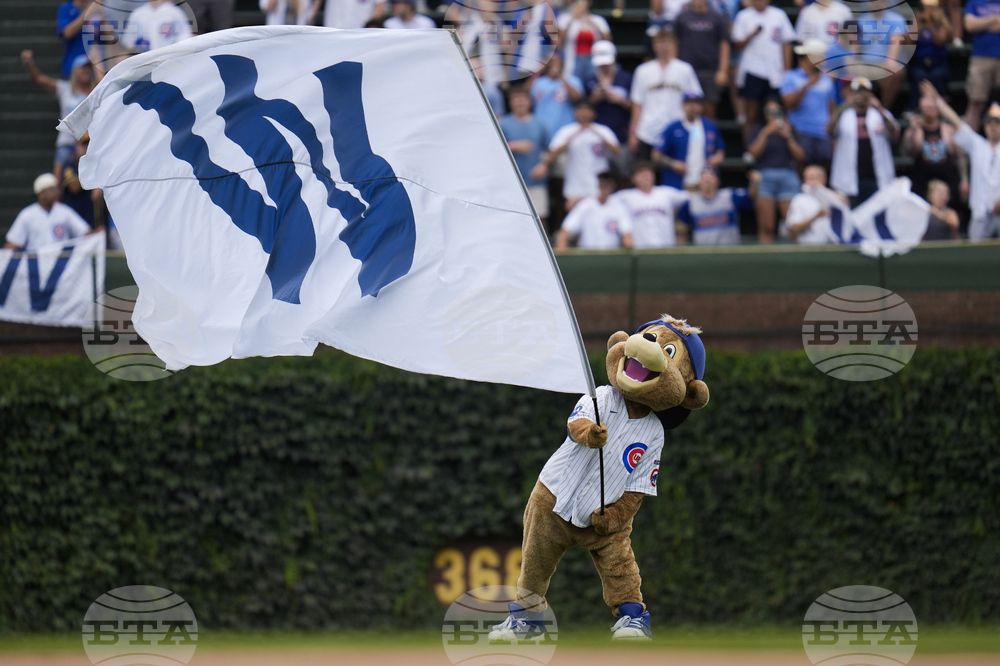 Brewers Cubs Baseball