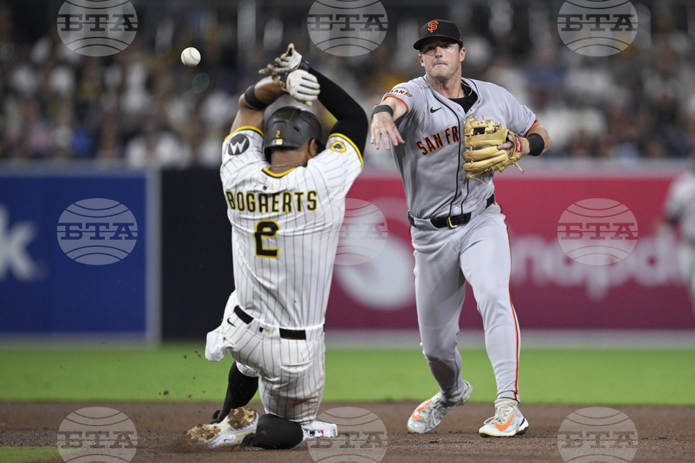 Giants Padres Baseball