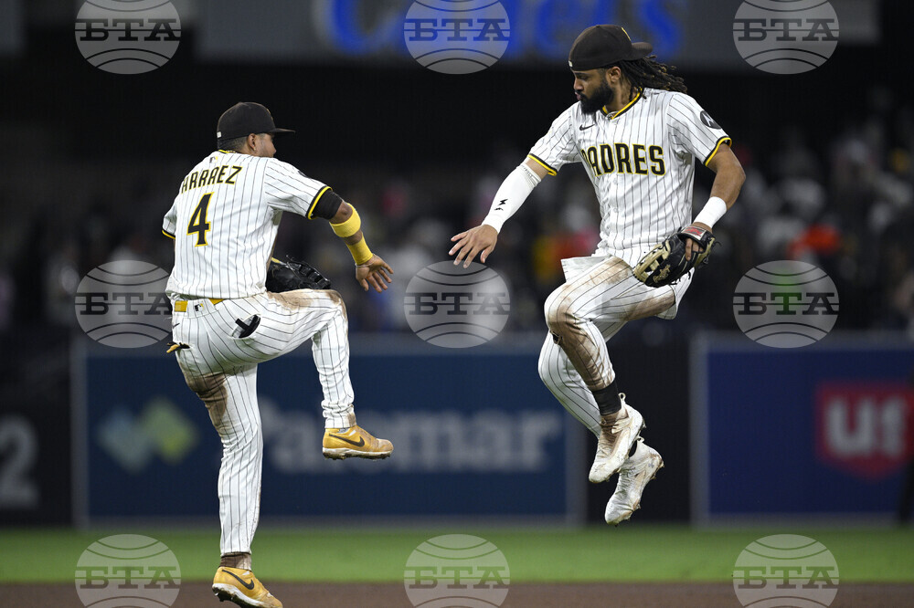 Giants Padres Baseball