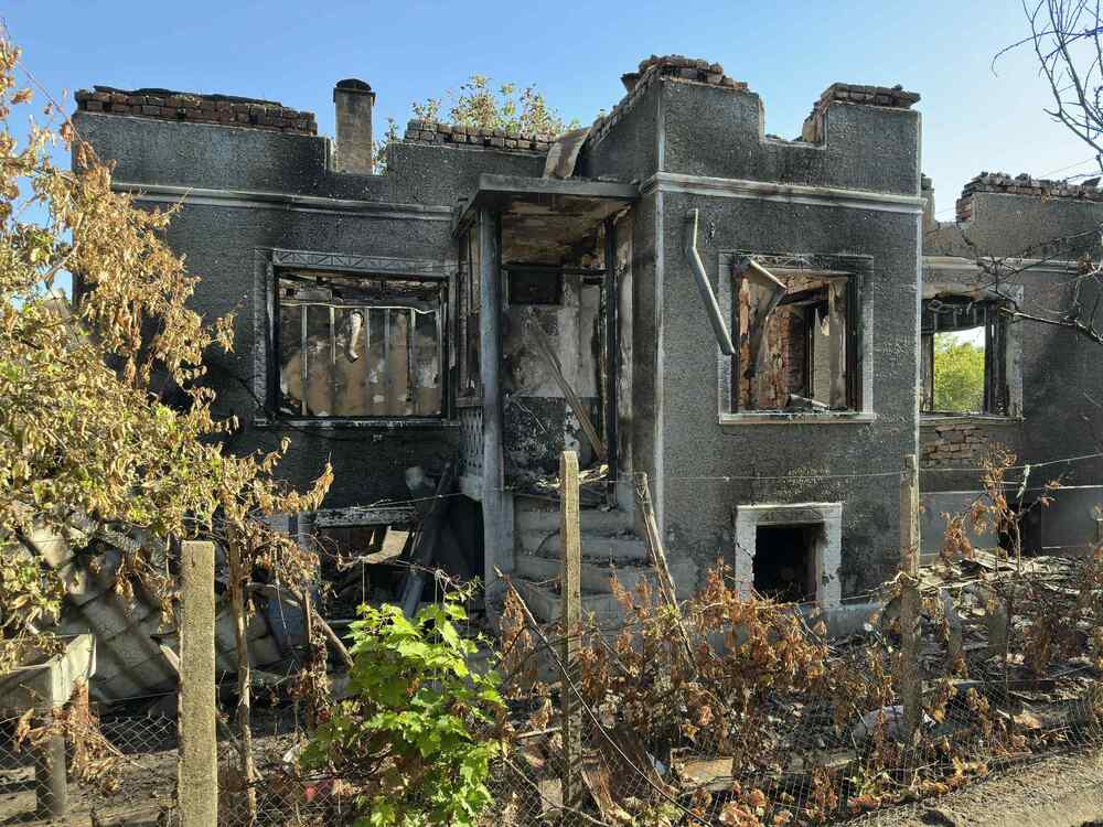 Дарителска кампания в подкрепа на семейство, загубило дома си при пожар организират в кубратското село Мъдрево