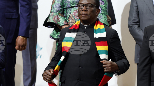 Франс прес: Предвиденото продължаване на мандата на президента на Зимбабве връща спомените за епохата на Мугабе