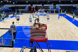 Самоков - зала “СамЕлион” - национален отбор по волейбол - тренировка