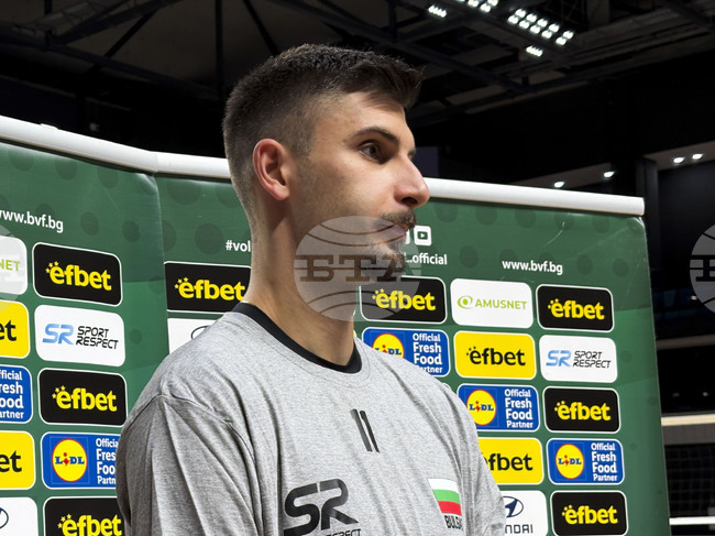 Моята персонална цел е да излезем от групите на Световното първенство, каза капитанът на националния тим по волейбол Алекс Грозданов