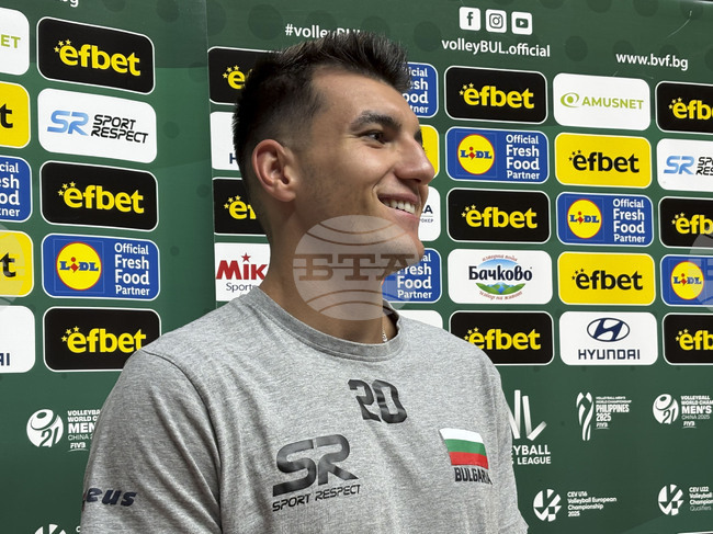 Искаме да се изкачим в ранглистата, заяви волейболният национал Стоил Палев