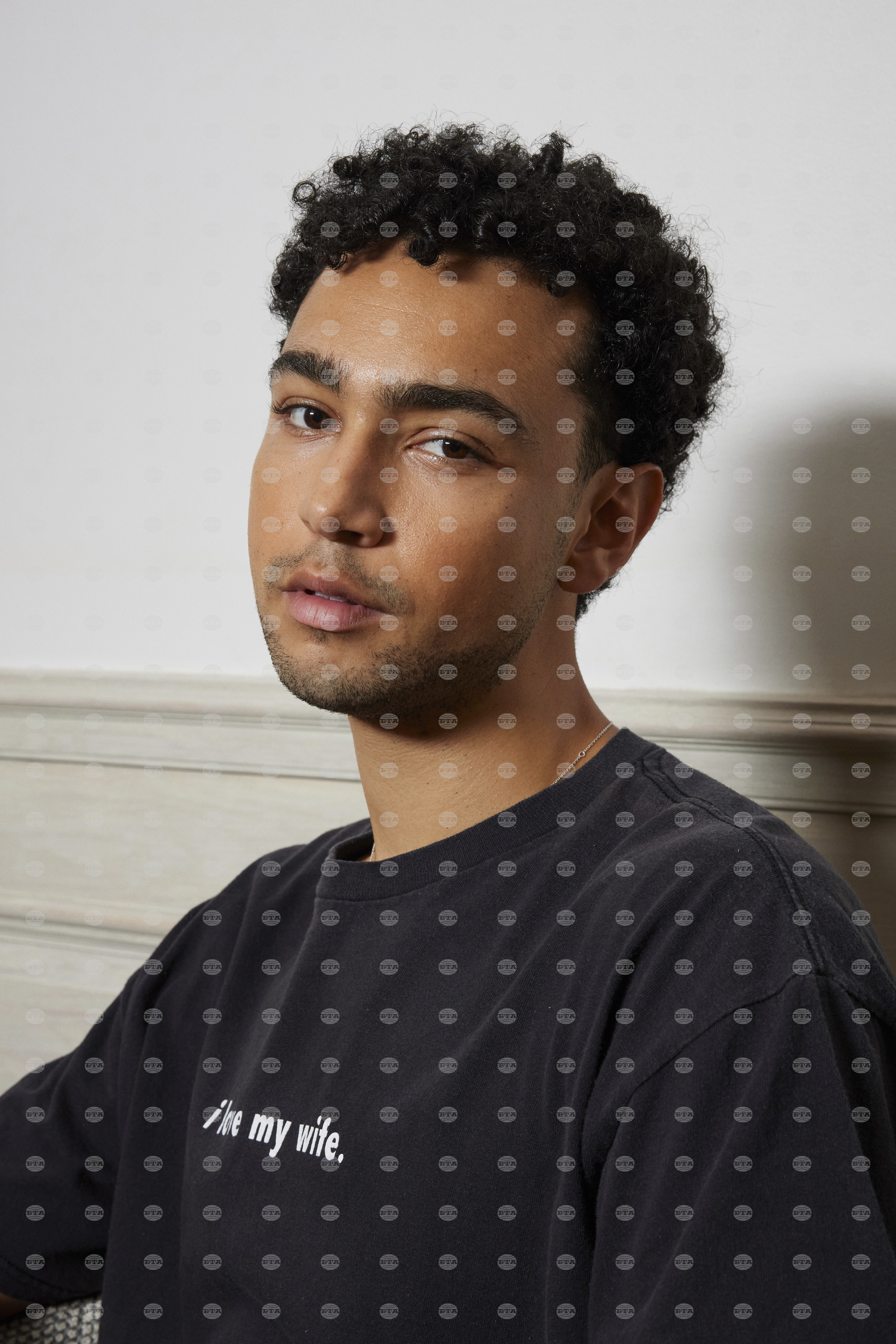 "Lurker" Portrait Session