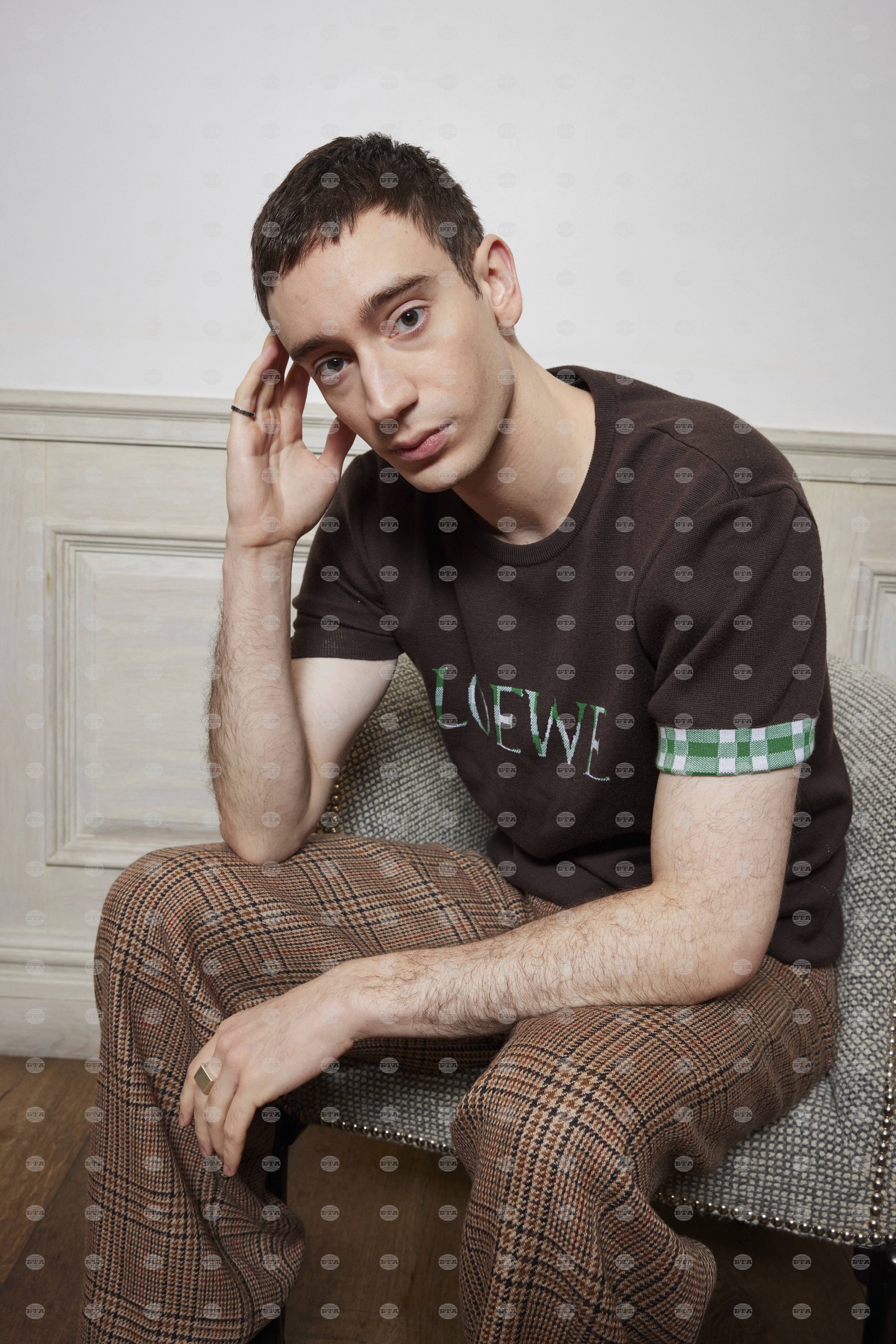 "Lurker" Portrait Session
