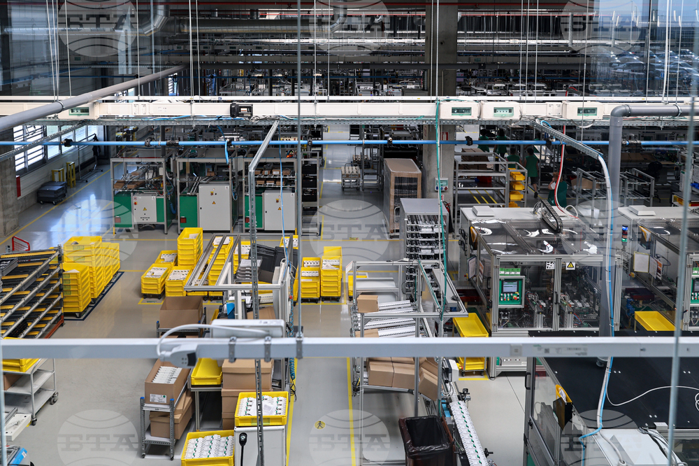 Largest Share of Foreign Investments in Bulgaria in 2024 Directed to Industry