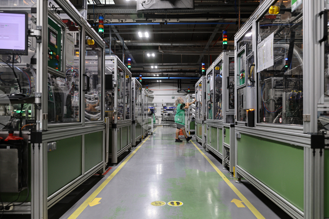 Незаетите работни места в ЕС са нараснали най-много в производствения сектор за периода 2019-2023 г., в България в софтуерния бранш има най-голям спад