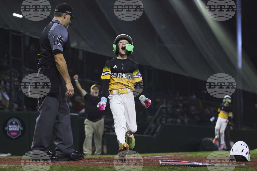 APTOPIX LLWS South Dakota South Carolina Baseball