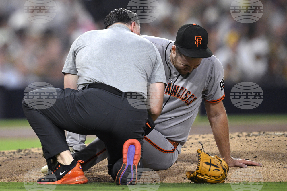 Giants Padres Baseball