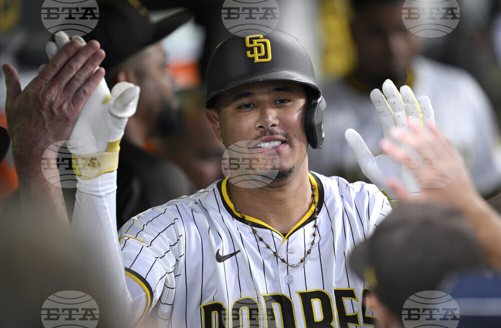 Giants Padres Baseball