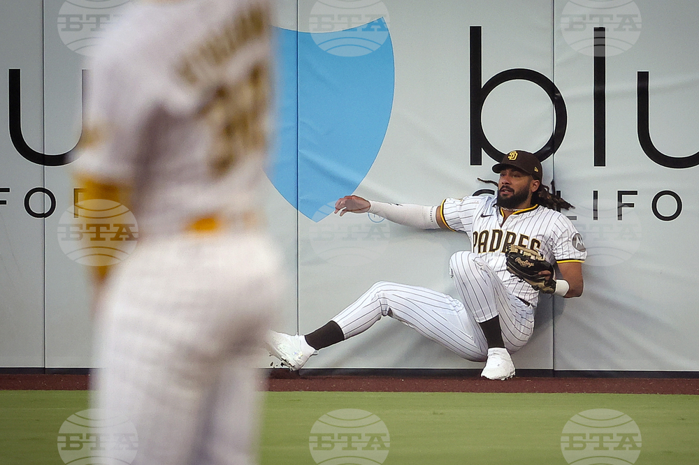 Giants Padres Baseball