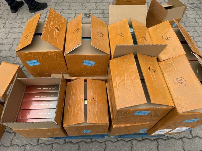 Sofia Customs Officers Seize Large Quantity of Illegal E-Cigarettes