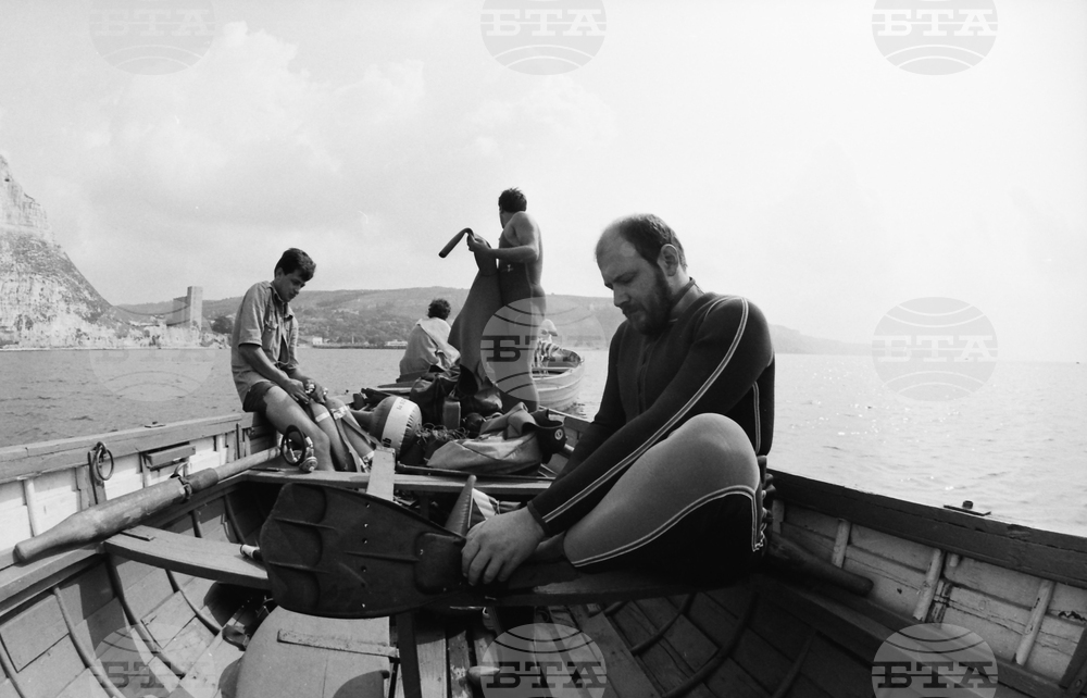 ON THIS DAY - KAVARNA - ARCHAEOLOGY - EXPEDITION - AUGUST 21, 1987