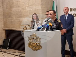 Министерство на труда и социалната политика - брифинг - техника и екипировка за действие при бедствени ситуации